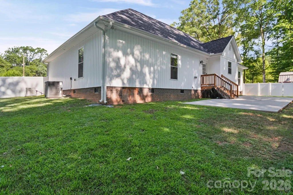 3002 Brooks Mill Lane Wingate NC 28174