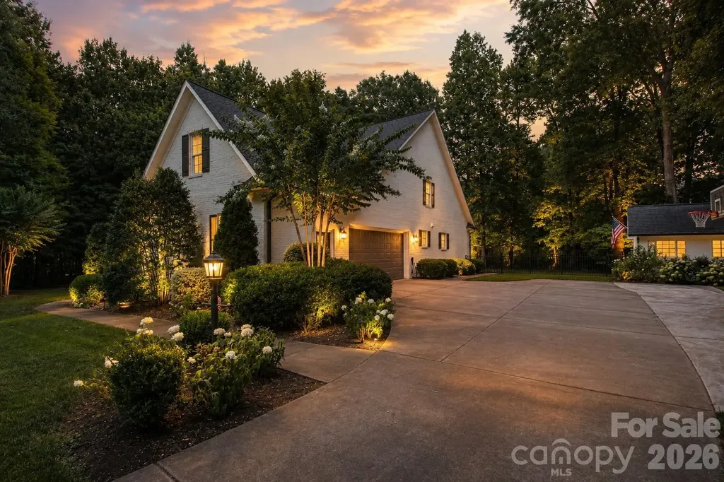 611 Pacer Lane Marvin NC 28173