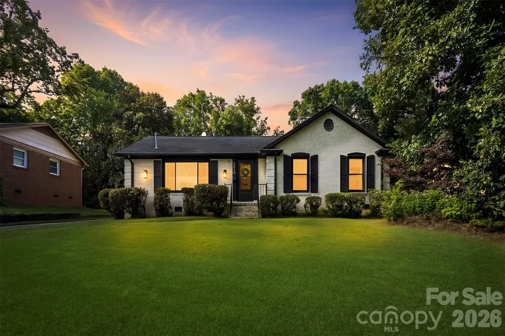 1830 Northbrook Drive Charlotte NC 28216