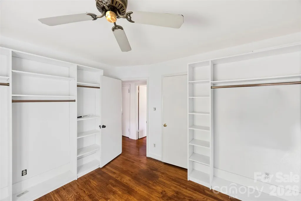 1830 Northbrook Drive Charlotte NC 28216