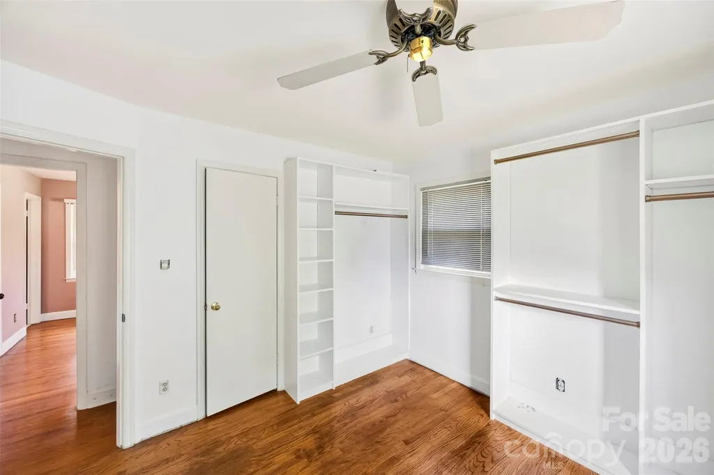 1830 Northbrook Drive Charlotte NC 28216