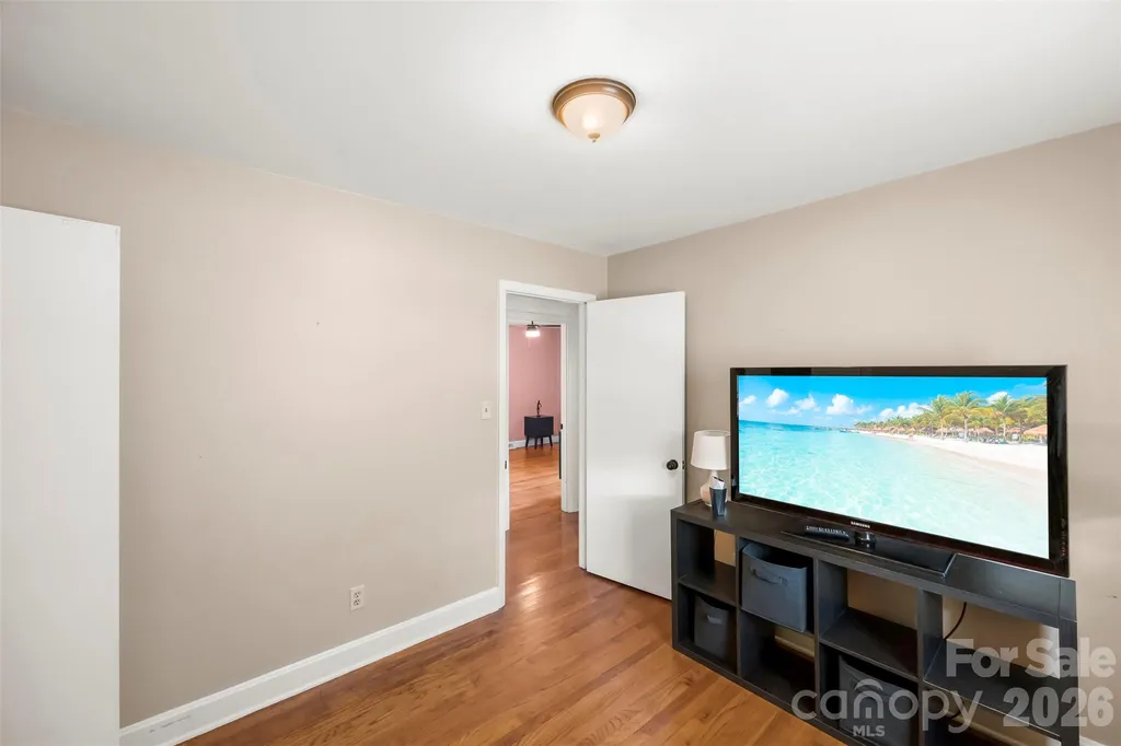 1830 Northbrook Drive Charlotte NC 28216