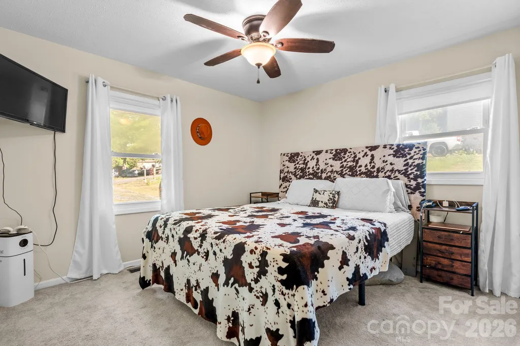 3691 Vantage Heights Circle Lenoir NC 28645