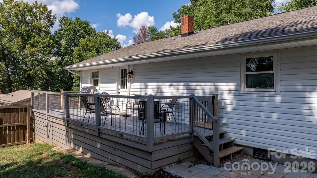 3691 Vantage Heights Circle Lenoir NC 28645