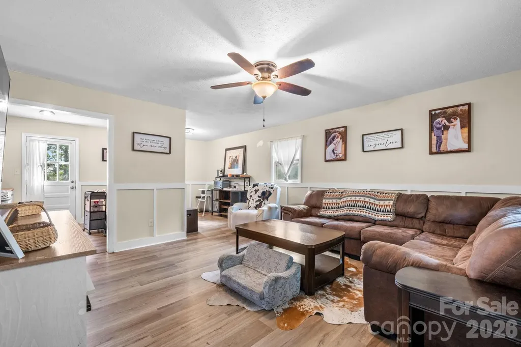3691 Vantage Heights Circle Lenoir NC 28645