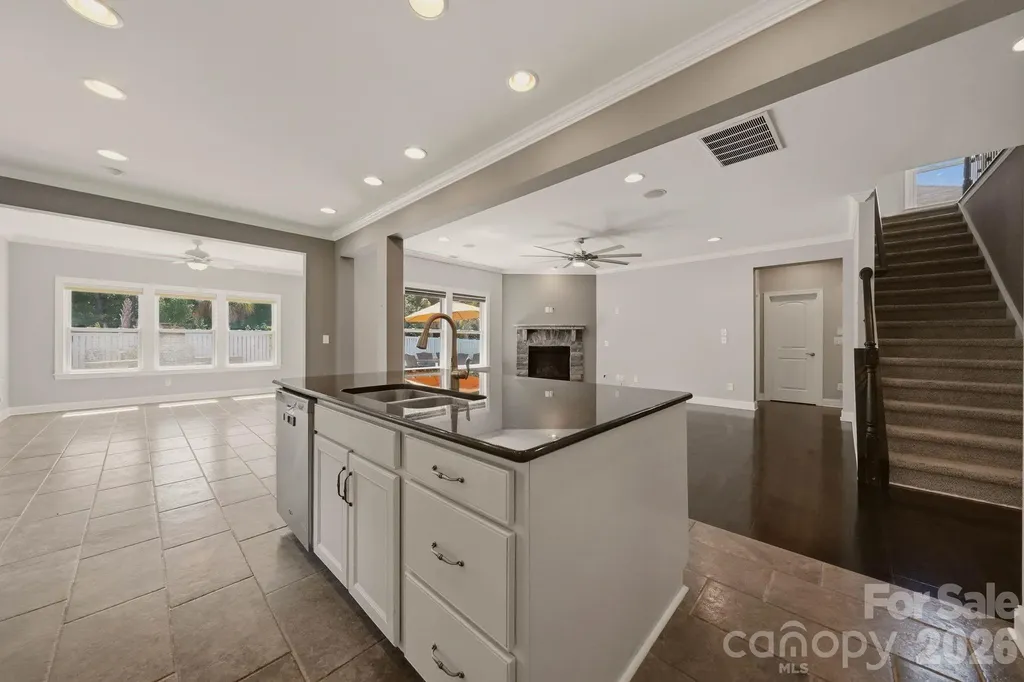 125 Paradise Hills Circle Mooresville NC 28115