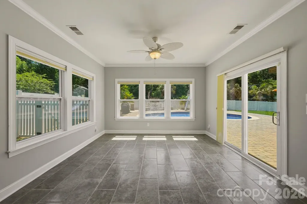 125 Paradise Hills Circle Mooresville NC 28115