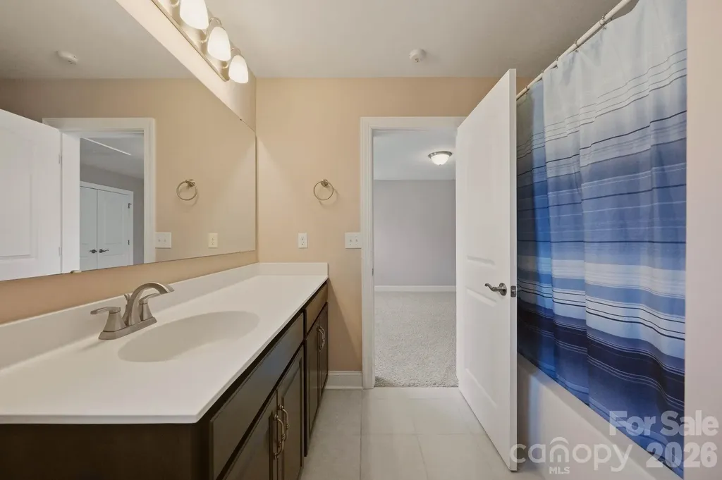 125 Paradise Hills Circle Mooresville NC 28115