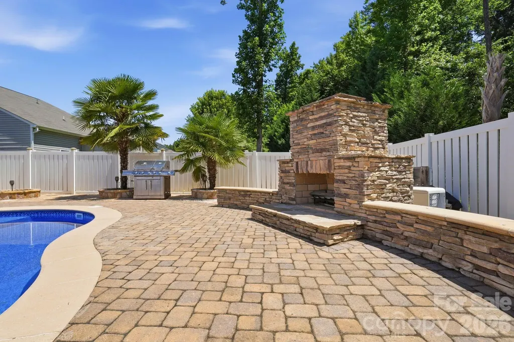 125 Paradise Hills Circle Mooresville NC 28115