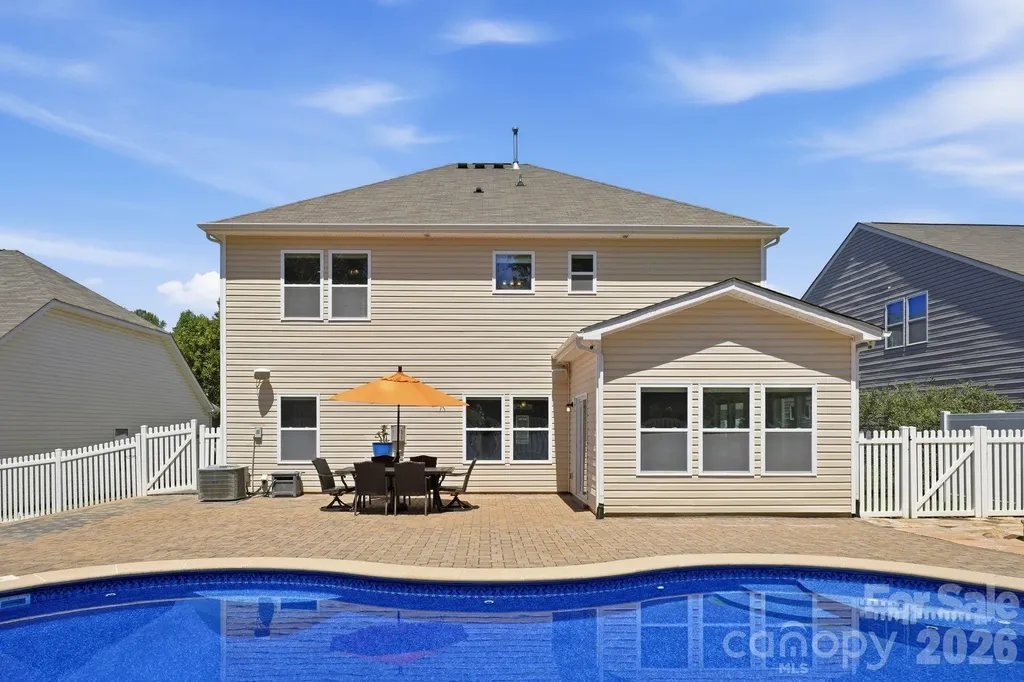 125 Paradise Hills Circle Mooresville NC 28115
