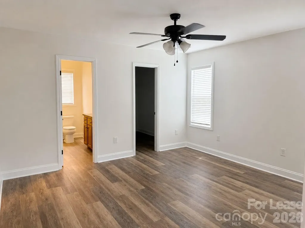 41 Saint Mary Avenue NW Concord NC 28025