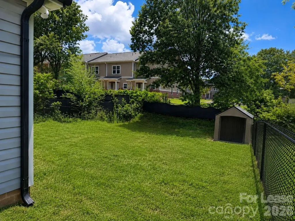 41 Saint Mary Avenue NW Concord NC 28025