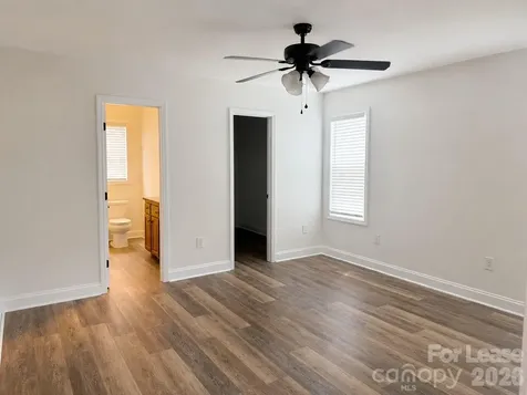 41 Saint Mary Avenue NW Concord NC 28025
