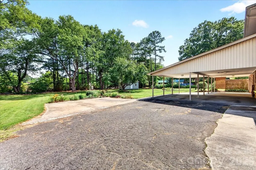 104 2nd Avenue NE Catawba NC 28609