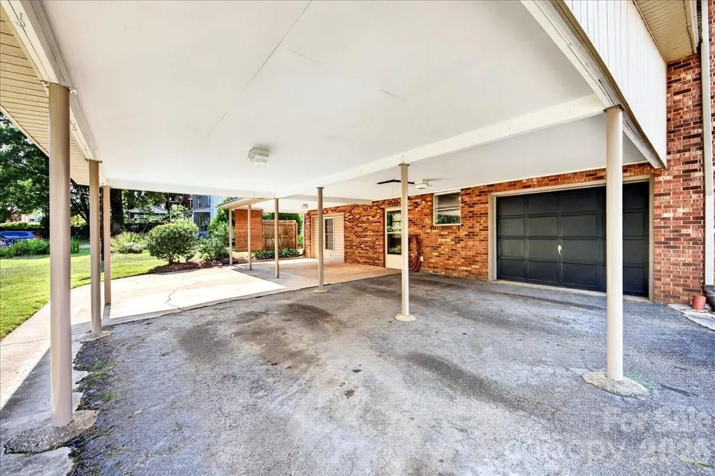 104 2nd Avenue NE Catawba NC 28609