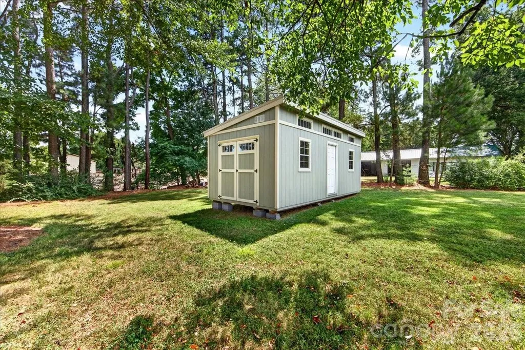 104 2nd Avenue NE Catawba NC 28609