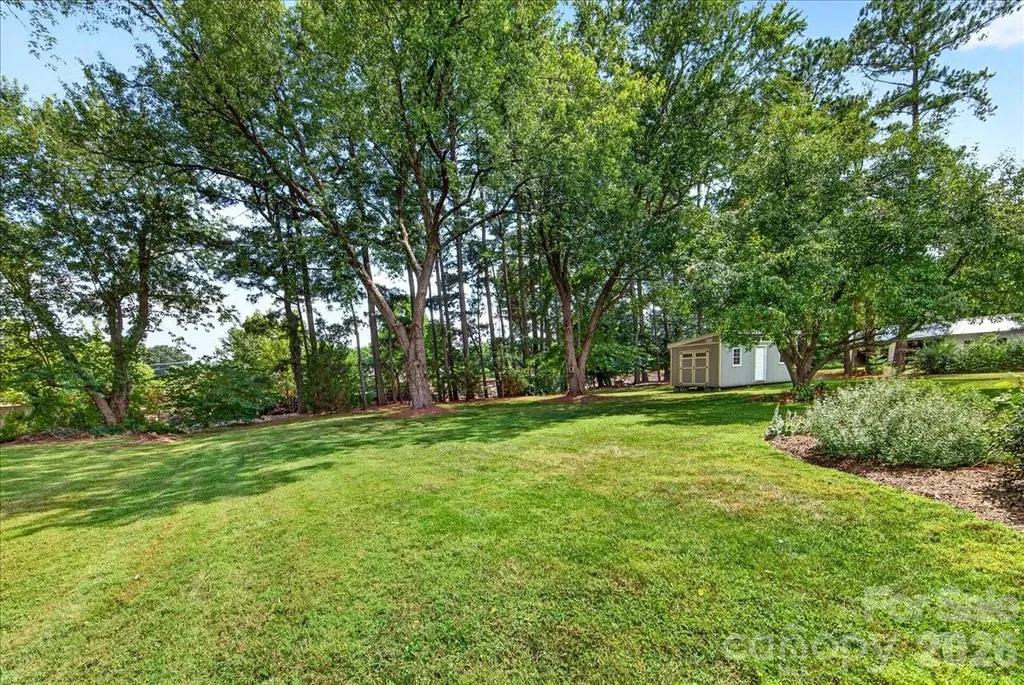 104 2nd Avenue NE Catawba NC 28609