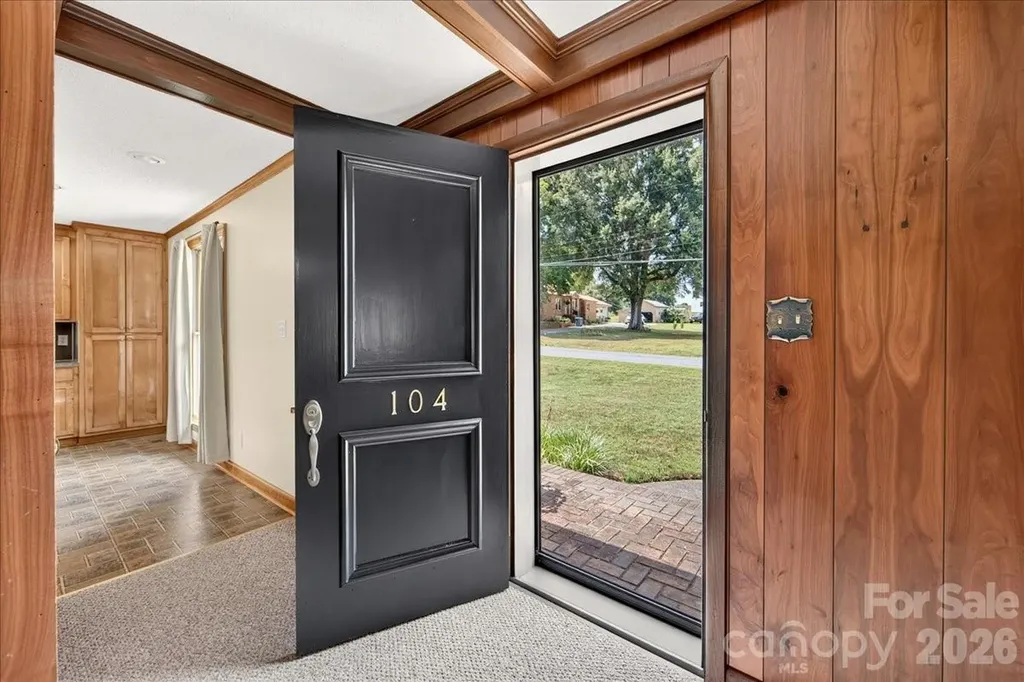 104 2nd Avenue NE Catawba NC 28609