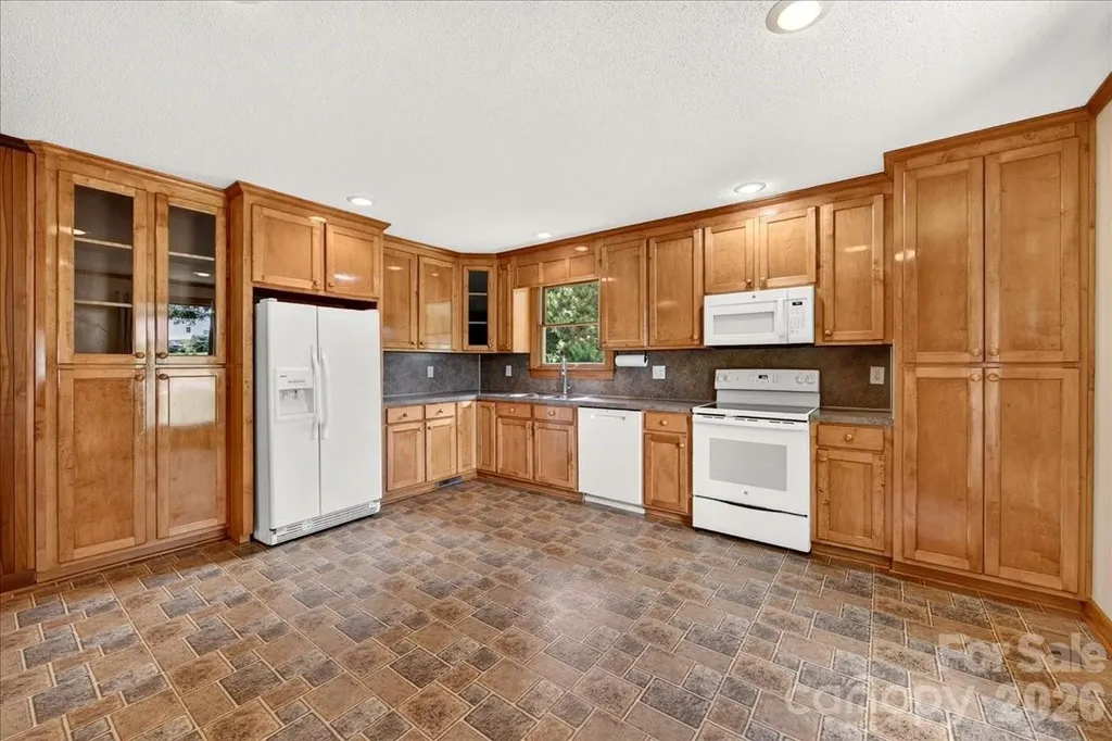 104 2nd Avenue NE Catawba NC 28609