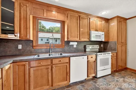 104 2nd Avenue NE Catawba NC 28609