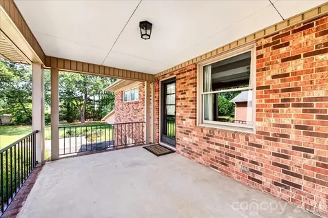 104 2nd Avenue NE Catawba NC 28609