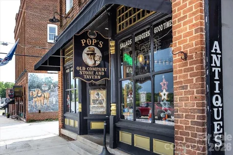 104 2nd Avenue NE Catawba NC 28609