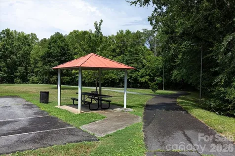 104 2nd Avenue NE Catawba NC 28609