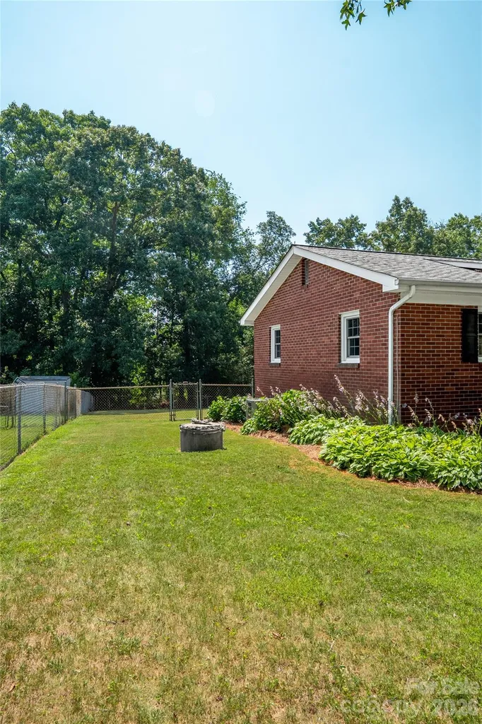 533 Beams Mill Road Ellenboro NC 28040