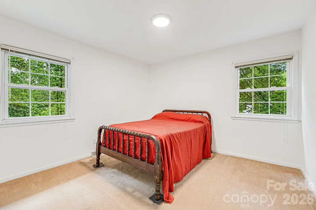 38 Westridge Drive Asheville NC 28803