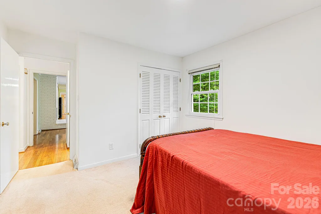 38 Westridge Drive Asheville NC 28803