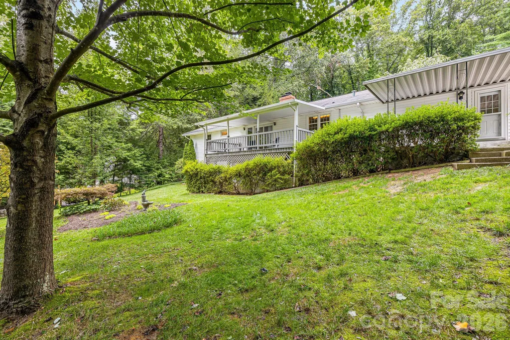 38 Westridge Drive Asheville NC 28803