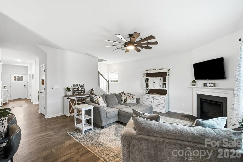170 Giant Oak Avenue Statesville NC 28677