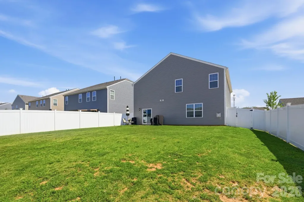 170 Giant Oak Avenue Statesville NC 28677