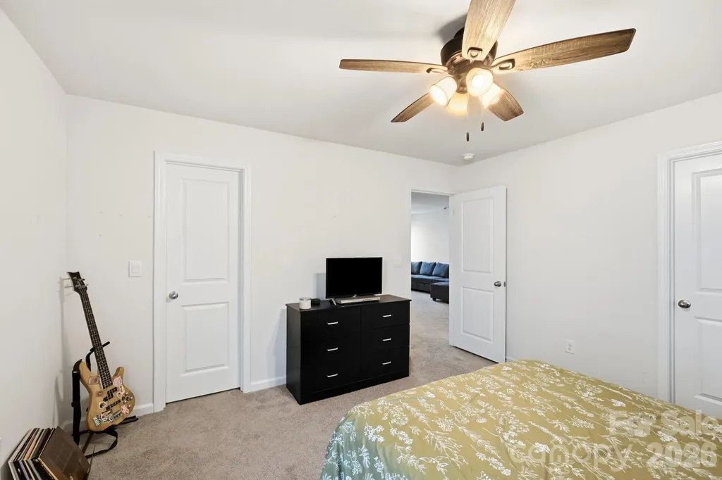 170 Giant Oak Avenue Statesville NC 28677