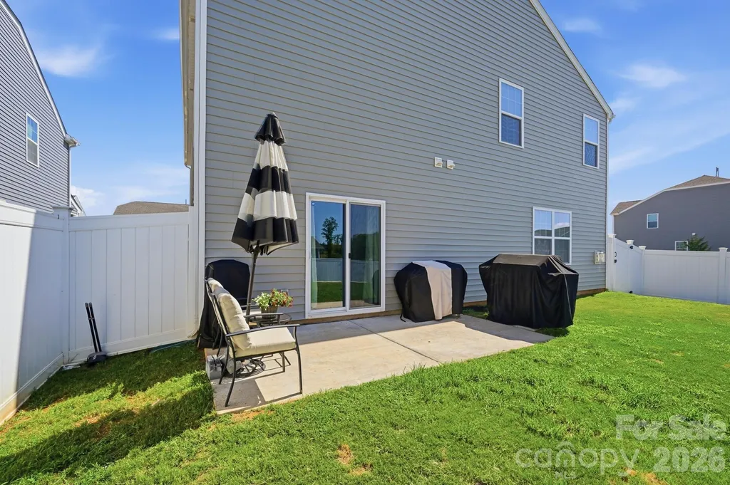 170 Giant Oak Avenue Statesville NC 28677