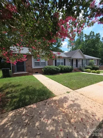 1115 Saint Charles Court Newton NC 28658