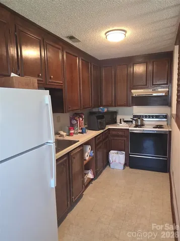 1115 Saint Charles Court Newton NC 28658