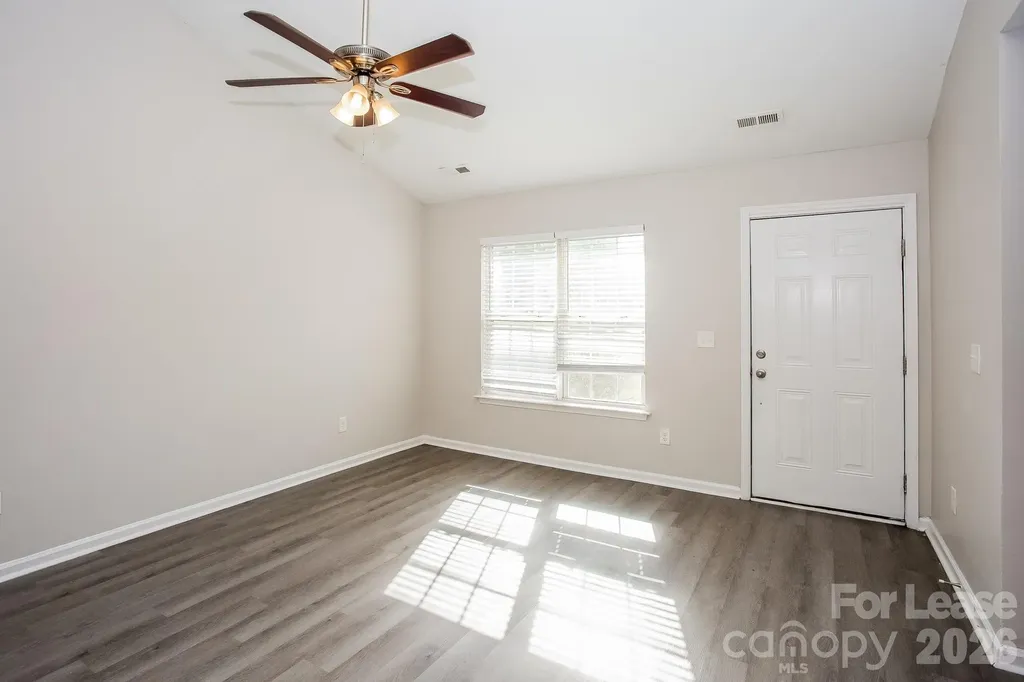5429 Morning Breeze Lane Charlotte NC 28208