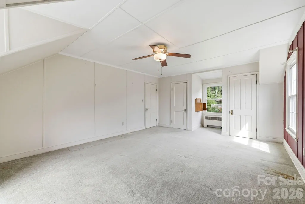 783 Skyland Drive Sylva NC 28779