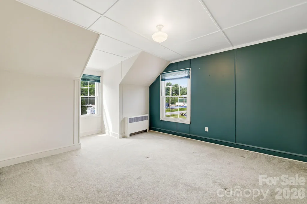 783 Skyland Drive Sylva NC 28779