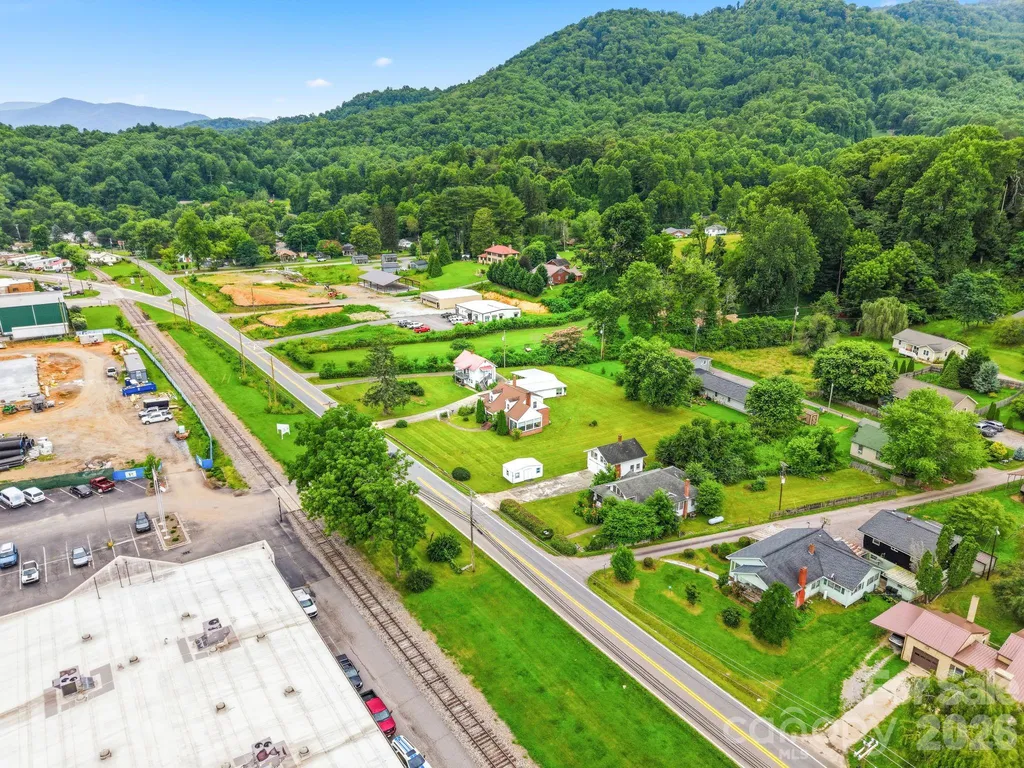783 Skyland Drive Sylva NC 28779