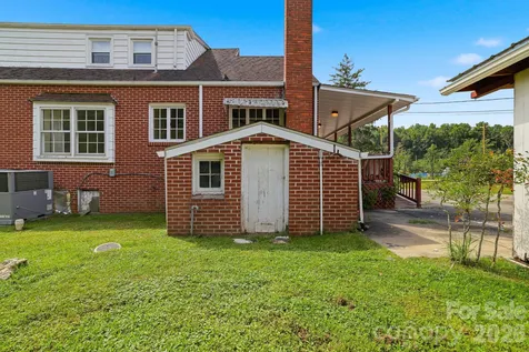 783 Skyland Drive Sylva NC 28779