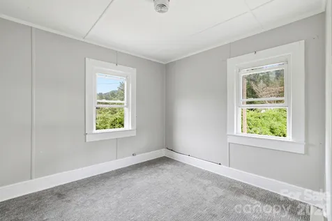 783 Skyland Drive Sylva NC 28779