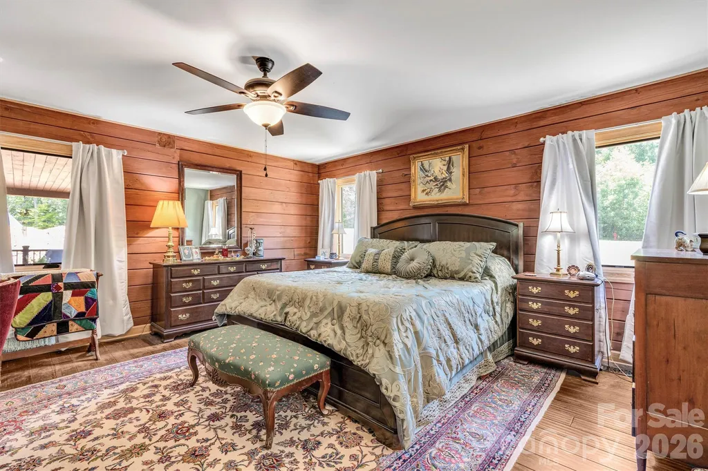 189 Edgewater Point NW Valdese NC 28690