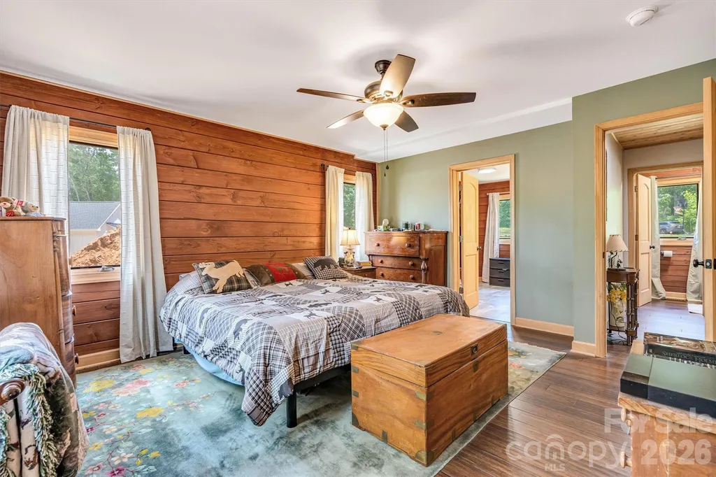 189 Edgewater Point NW Valdese NC 28690