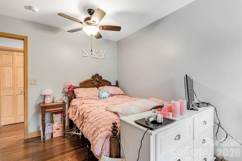 189 Edgewater Point NW Valdese NC 28690