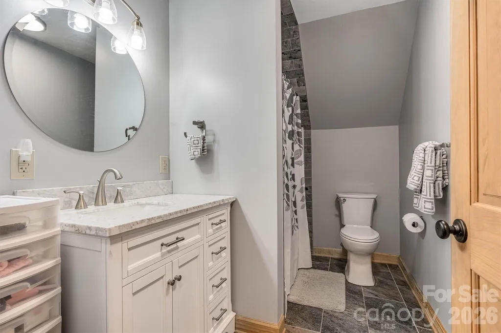 189 Edgewater Point NW Valdese NC 28690