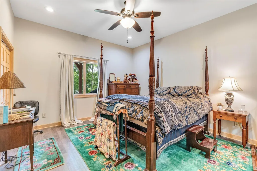189 Edgewater Point NW Valdese NC 28690