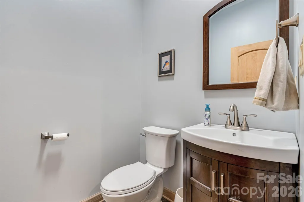 189 Edgewater Point NW Valdese NC 28690