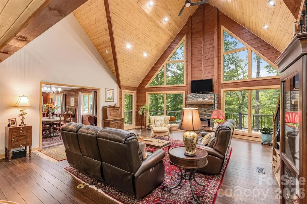 189 Edgewater Point NW Valdese NC 28690